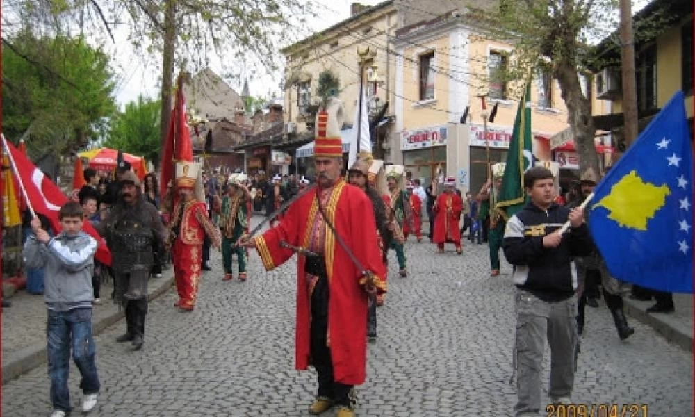 Νέα απειλή στα Βαλκάνια: Οι Τούρκοι ζητούν αναβαθμισμένο ρόλο στο Κόσοβο